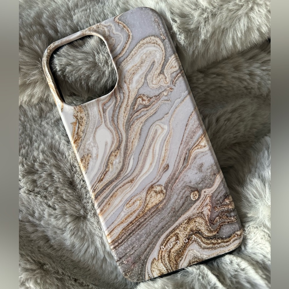 iPhone 13 Pro Max case